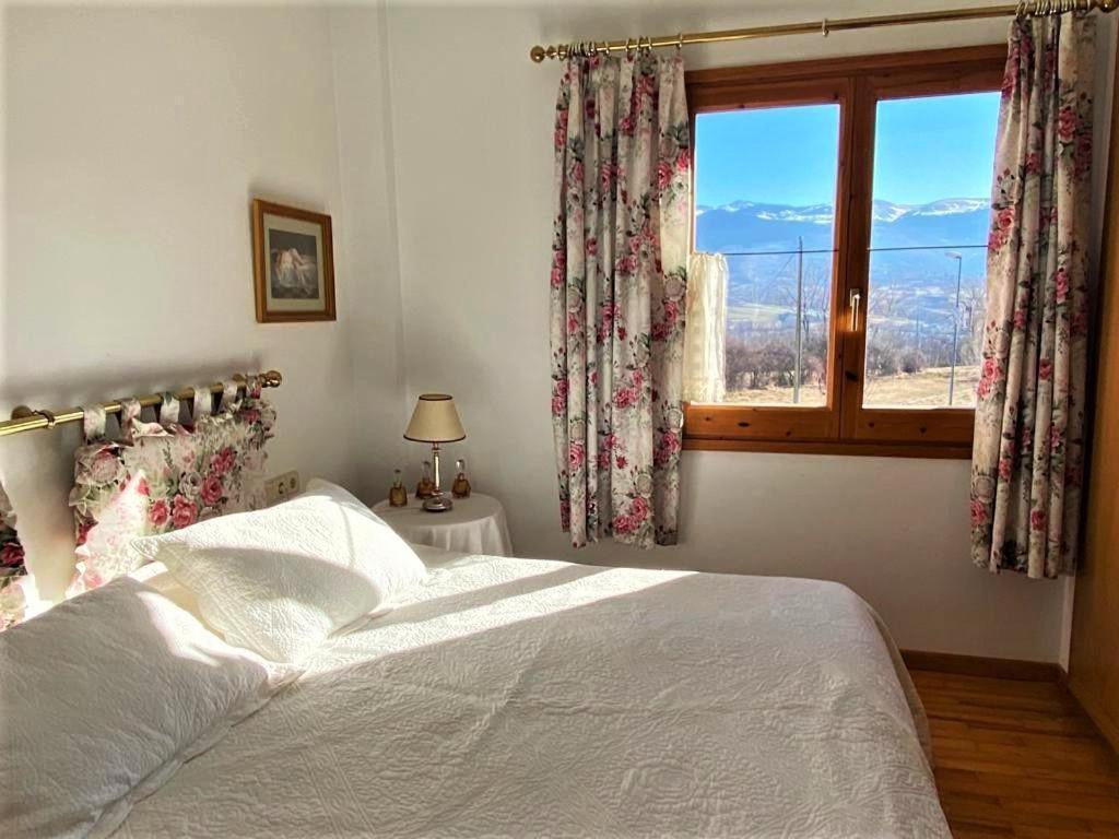 Amplio Apartamento En Puigcerda Luaran gambar